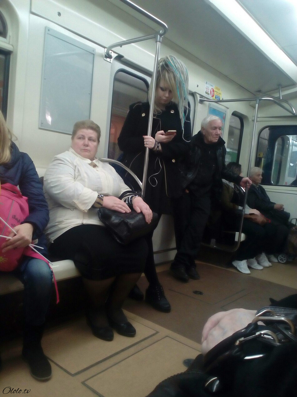 Модные люди в метро 2: осторожно, здесь может быть ваша фотография! рис 18