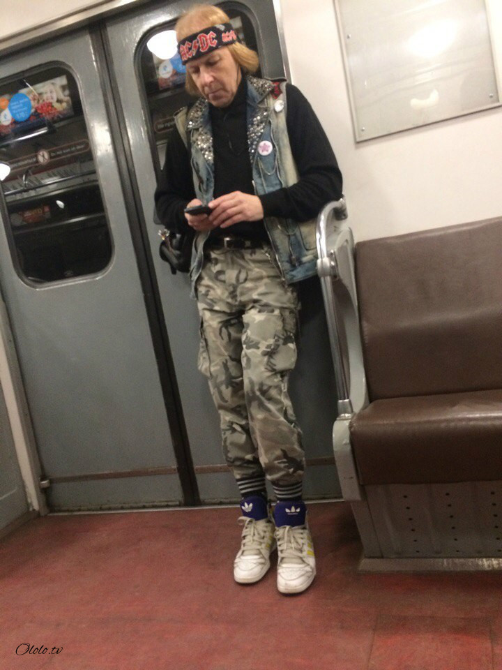 Модные люди в метро 2: осторожно, здесь может быть ваша фотография! рис 5