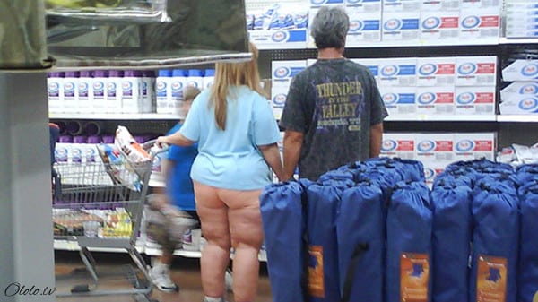 Эти люди просто пришли за покупками в американский супермаркет Walmart рис 5