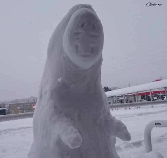 Когда в Японии выпадает снег, нельзя просто так взять и слепить снеговика рис 7