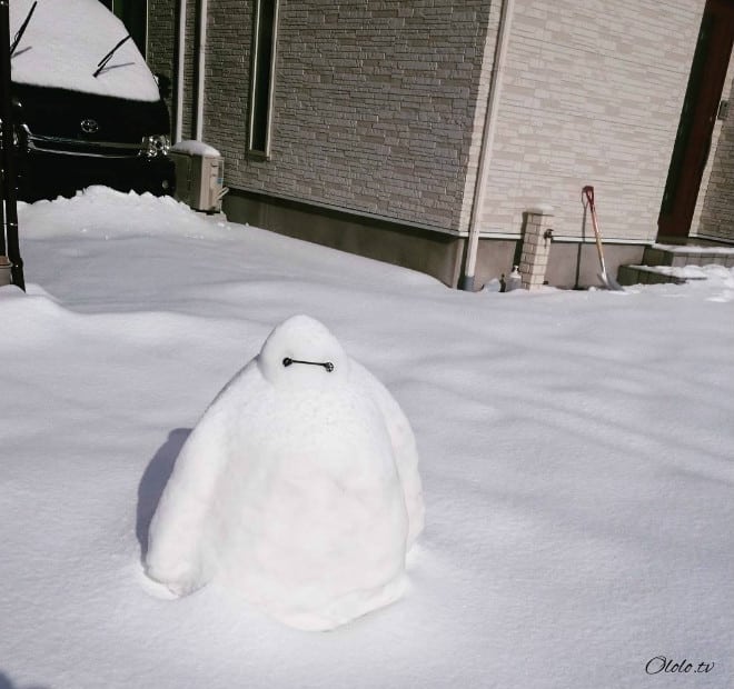 Когда в Японии выпадает снег, нельзя просто так взять и слепить снеговика рис 3