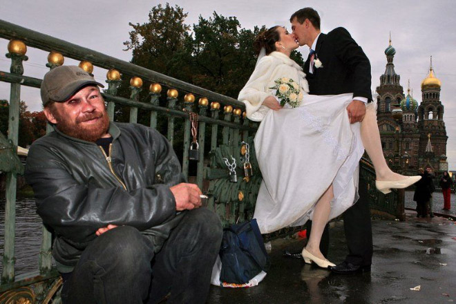 20+ беспощадных свадебных фото, которые могли быть сделаны только в России!