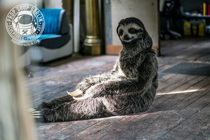 Невероятно красивый и реалистичный костюм ленивца, сделанный своими руками рис 2