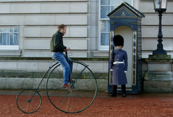 велосипед с большим колесом
