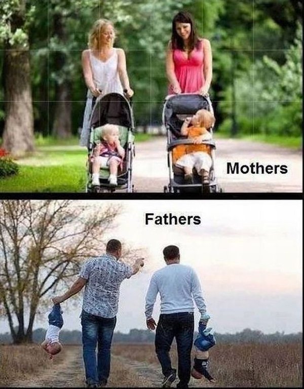 женщины с колясками и папы с детьми