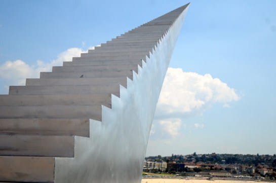 скульптура лестницы в австралии