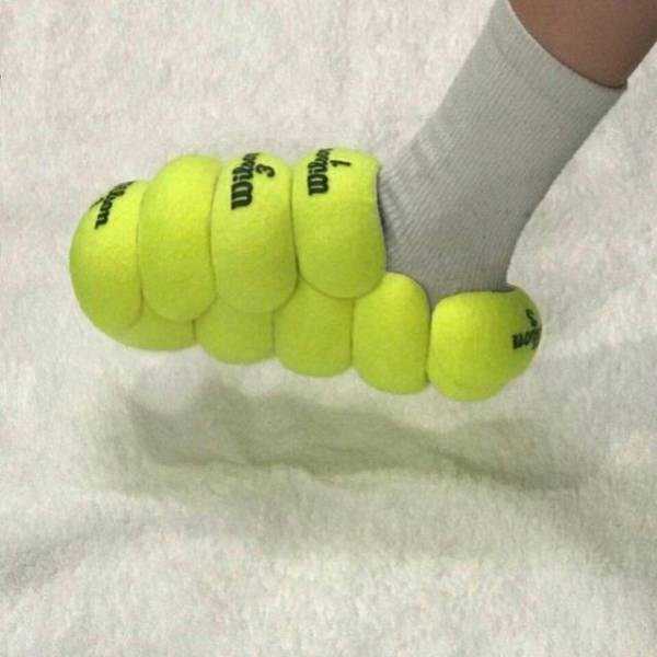 тапок из теннисных мячей