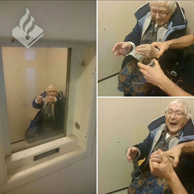 пожилая женщина в наручниках