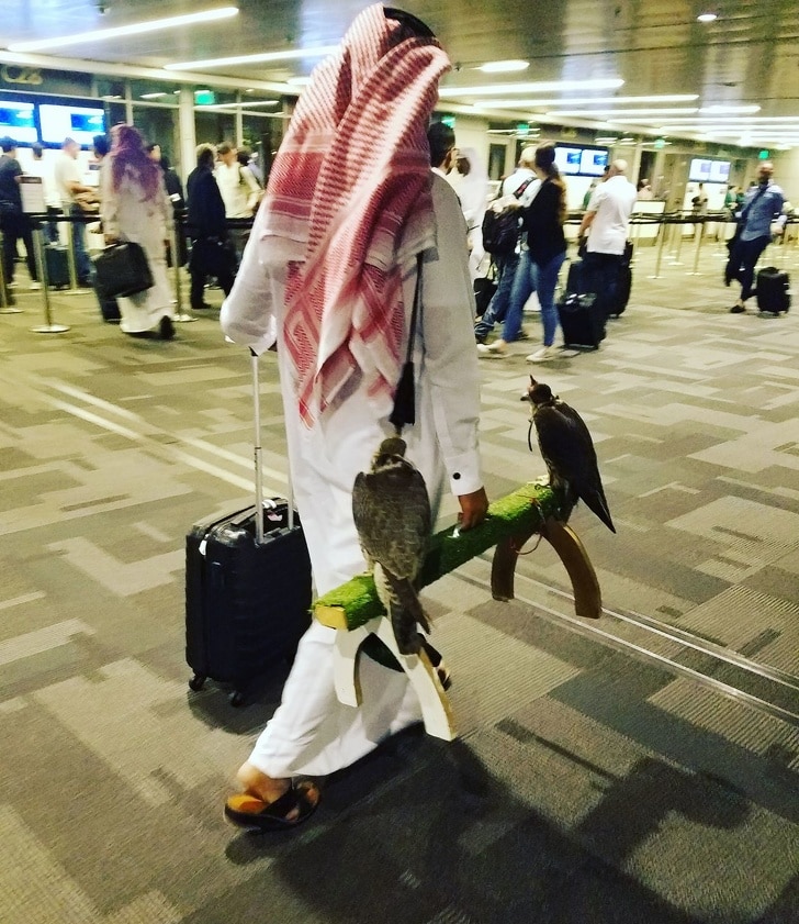 араб в аэропорту