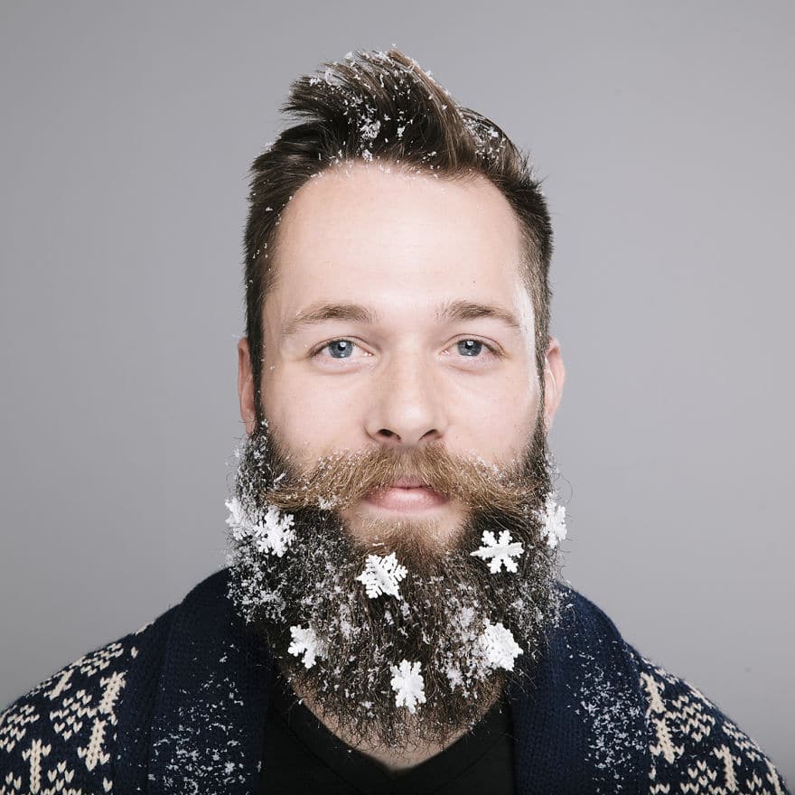 снежинки в бороде