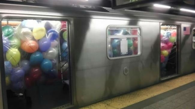 шарики в поезде
