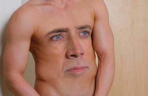 лицо николаса кейджа на мужской груди