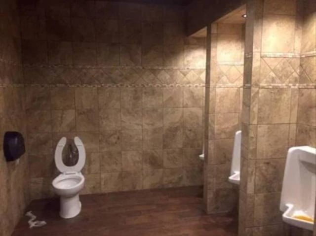 необычный туалет