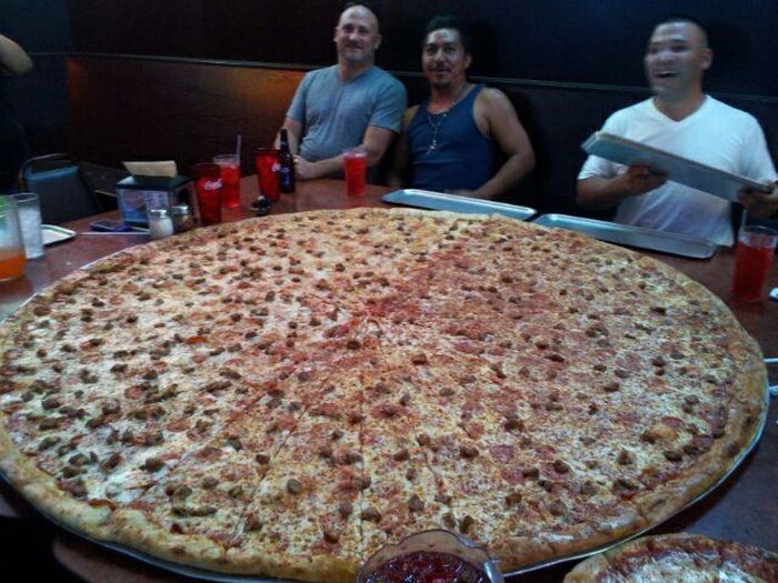 большая пицца