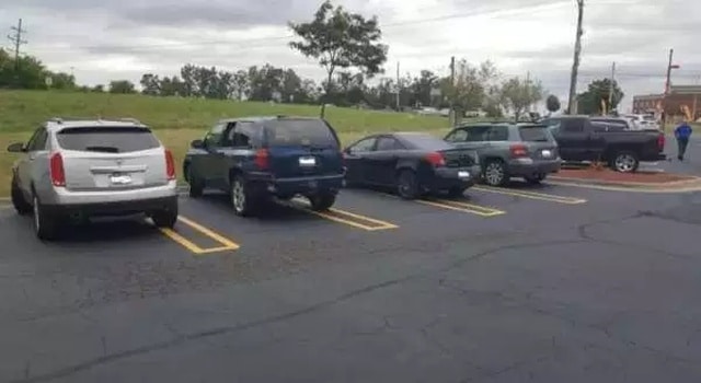 неудачная парковка