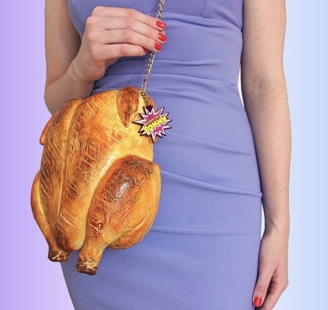 женская сумка в форме курицы