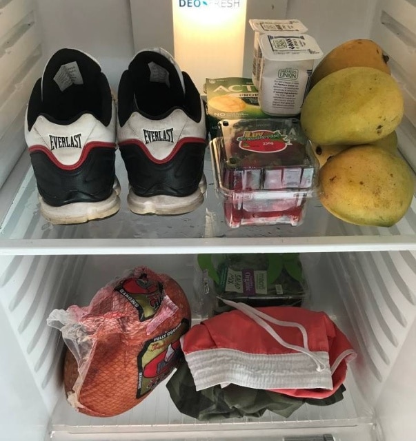 вещи в холодильнике