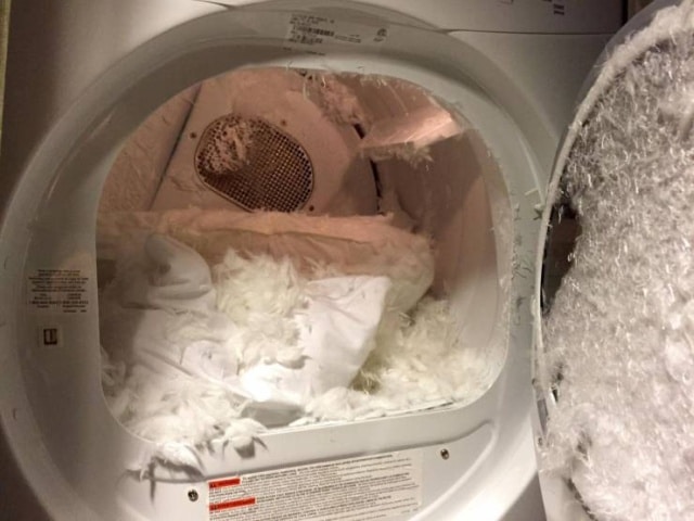 порванная подушка в стиральной машине