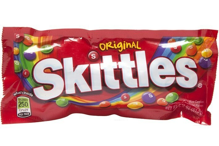 Математик решил отыскать две одинаковых пачки Skittles. Ему понадобилось 82 дня и 27 тысяч конфет  Приколы