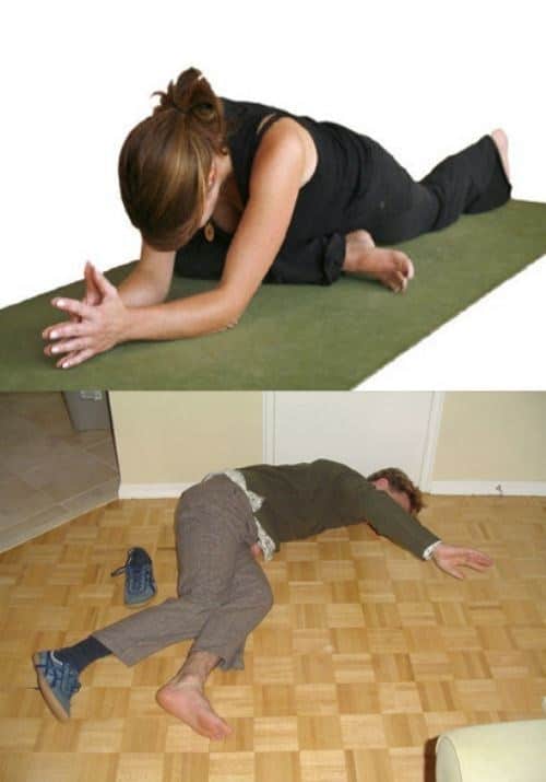 девушка на коврике в позе из йоги