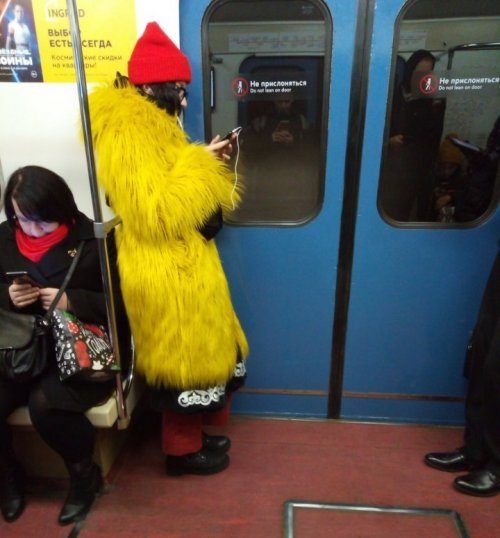 Эксцентричные пассажиры в метро