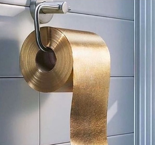золотая туалетная бумага