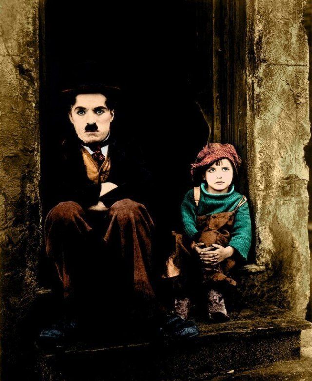Невероятный и смешной Чарли Чаплин фильм, великого, раскрашенных, Чаплина, Чарли, фотографий, подборку, небольшую, Представляем, цвете, артиста, посмотреть, является, позволяют, технологии, современные, счастью, кинематографа, истории, значимых