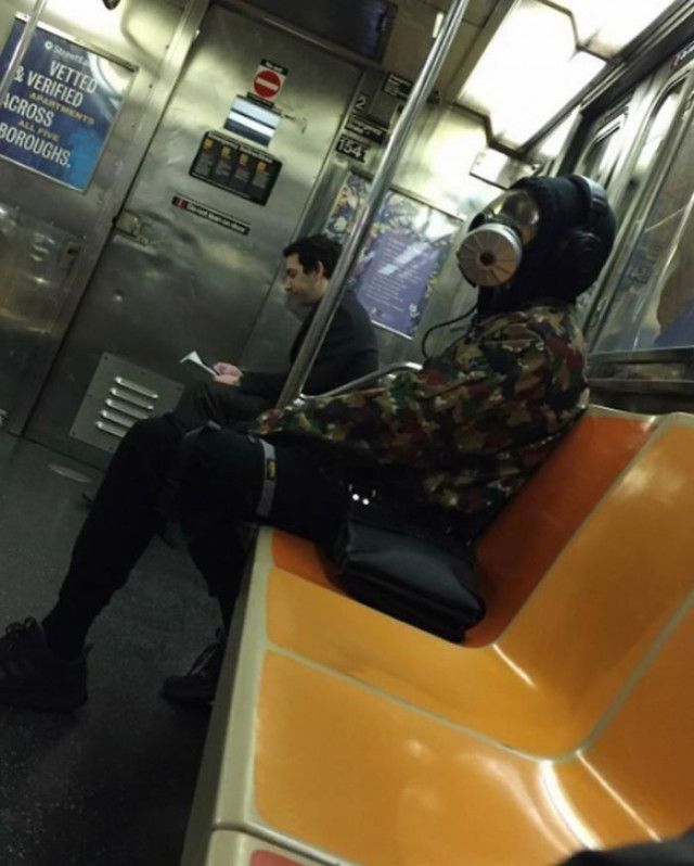 Ржачные маски пассажиров метро Ржачные, маски, пассажиров, метро, first, appeared, Шняги, смешные, картинки, веселые, истории