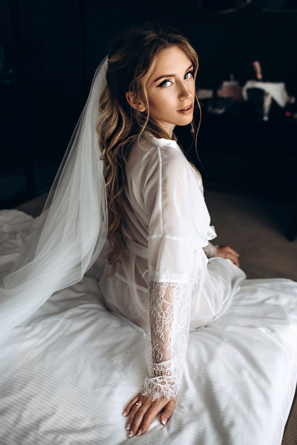 Свадебный халат – важный аксессуар для утра невесты