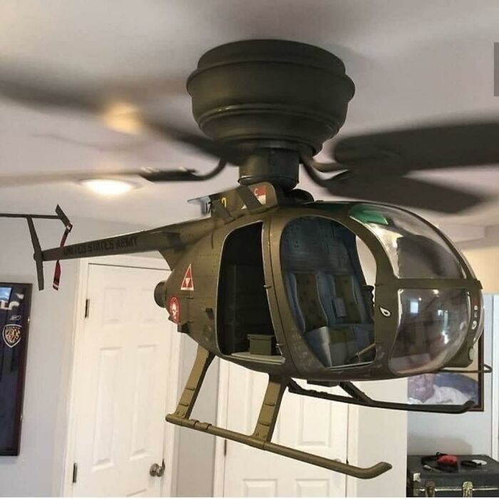 вертолет на потолке