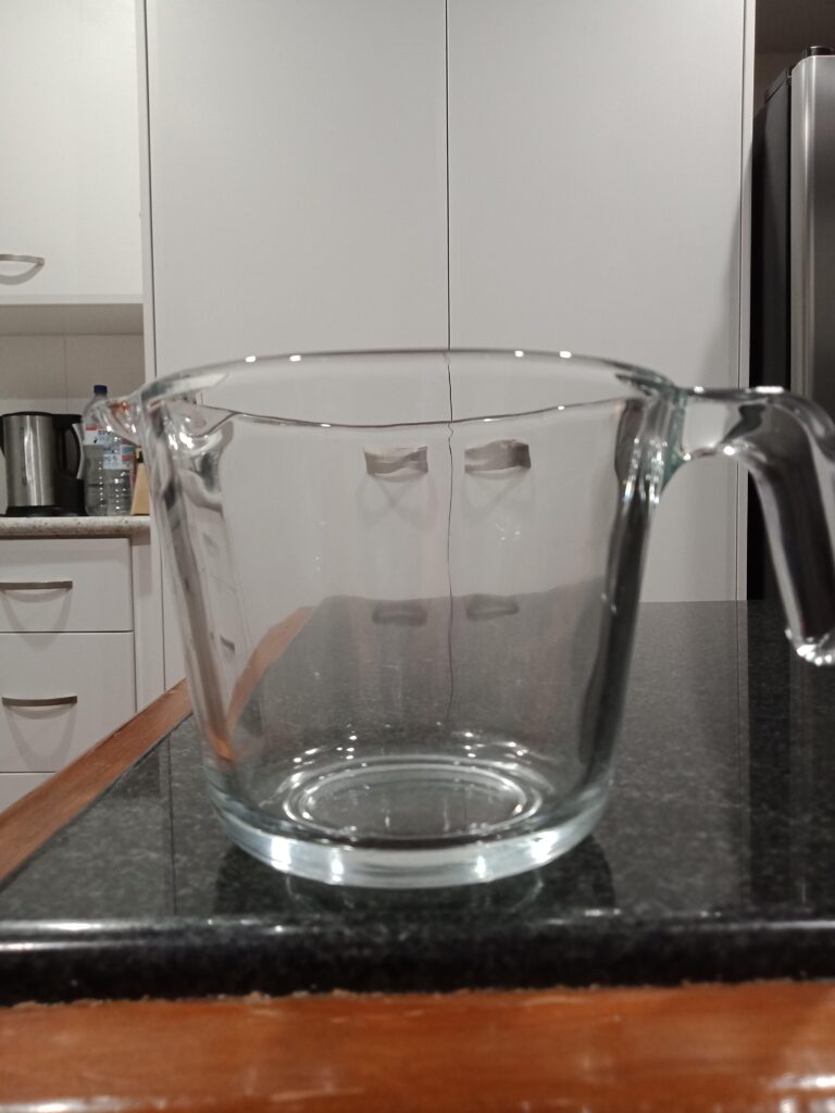 мерный стакан без делений
